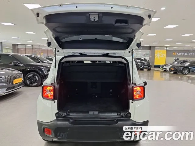 Jeep Renegade id 2949437 из Кореи 11