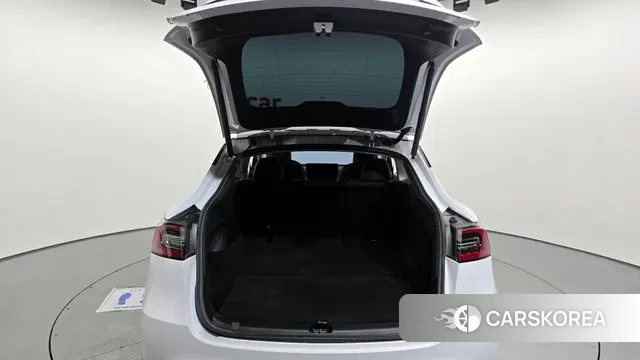 Tesla Model Y id 3592226 из Кореи 11