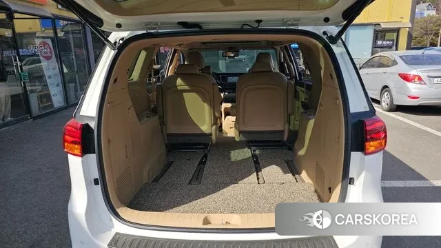 Kia The New Carnival id 3728651 из Кореи 11