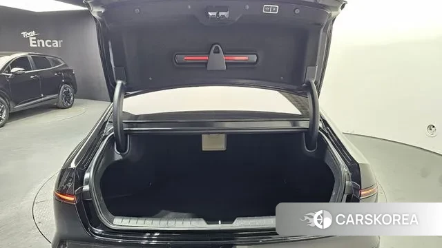 Hyundai Grandeur (GN7) id 3606294 из Кореи 11