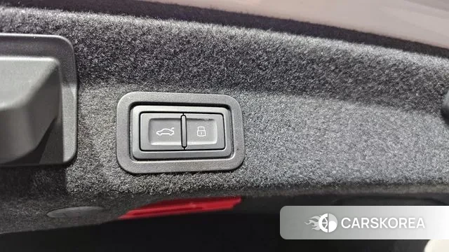 Audi A6 (C8) id 3007368 из Кореи 11