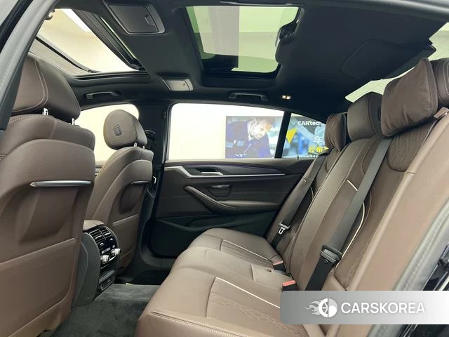 BMW 5 series id 4257497 из Китая 11