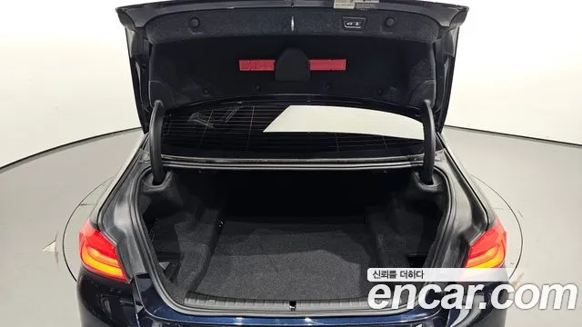 BMW 5 Series (G30) id 2908086 из Кореи 11