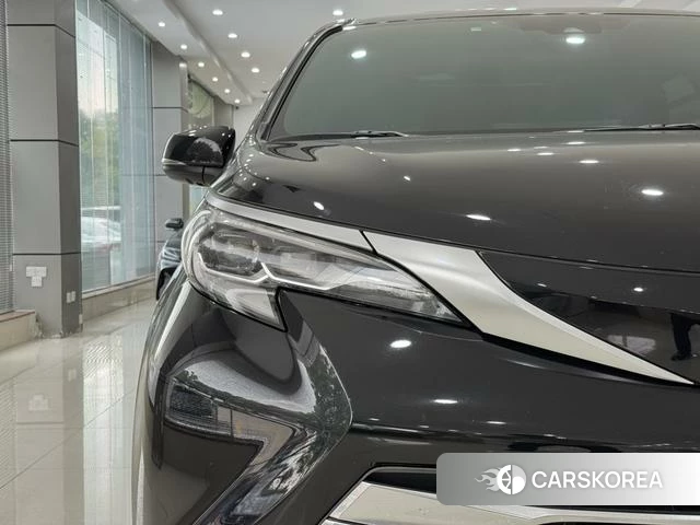 Toyota Saina id 4263585 из Китая 11