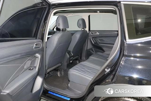 Volkswagen Tiguan L id 4290235 из Китая 11