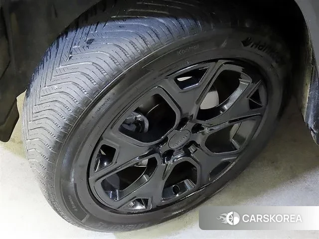 Jeep Renegade id 3616014 из Кореи 11