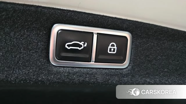 Hyundai Grandeur Hybrid (GN7) id 3909584 из Кореи 11