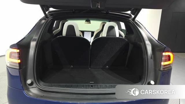 Tesla Model X id 4384395 из Кореи 11