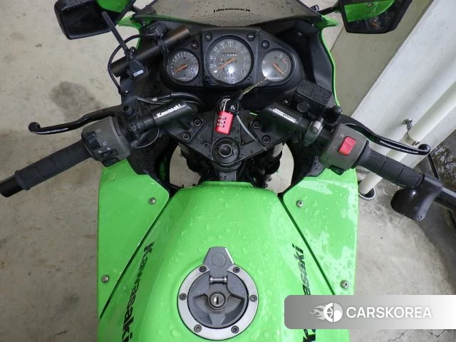 Kawasaki NINJA 250R id 4192974 из Японии 11