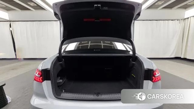 Audi A6 (C8) id 3513551 из Кореи 11