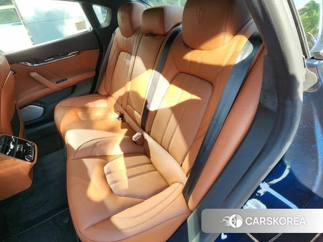 Maserati Quattroporte id 4863313 из Кореи 11