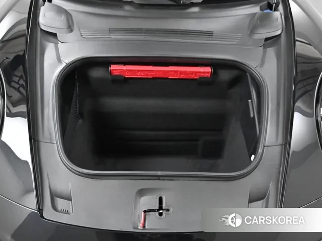 Porsche 911(992) id 3585423 из Кореи 11