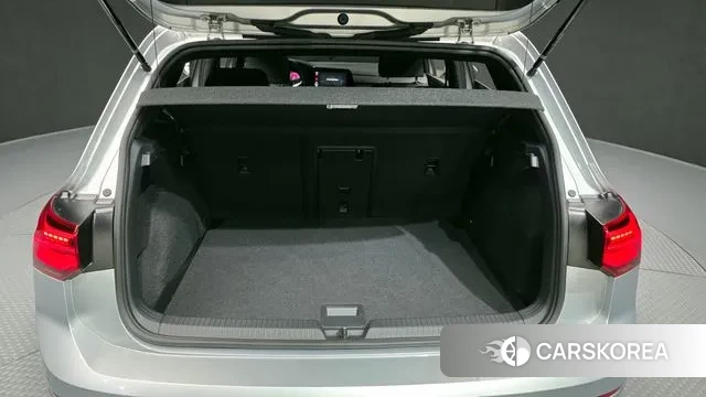 Volkswagen Golf 8th Generation id 3365480 из Кореи 11