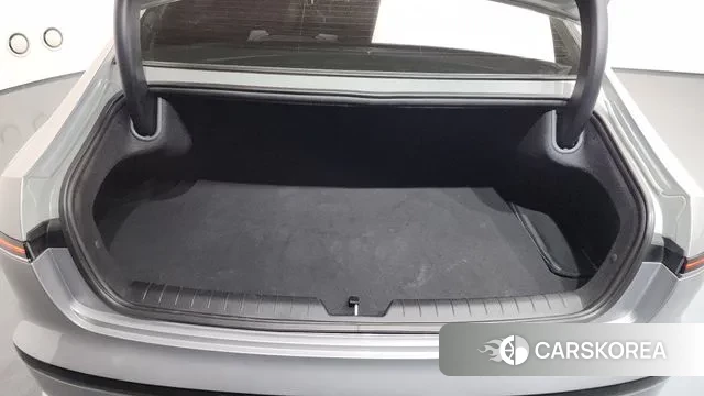 Hyundai Grandeur (GN7) id 3605954 из Кореи 11