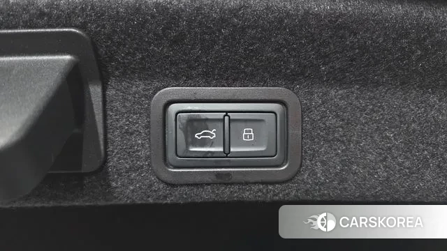 Audi A6 (C8) id 3759381 из Кореи 11