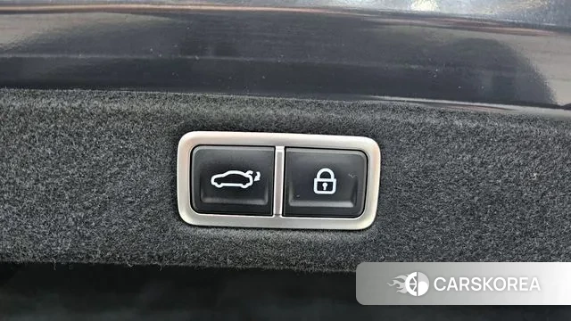 Hyundai Grandeur (GN7) id 3739855 из Кореи 11