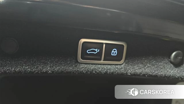 Hyundai Grandeur Hybrid (GN7) id 4017432 из Кореи 11