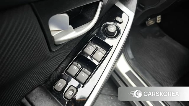 Ssangyong New Style Korando C id 4543442 из Кореи 11