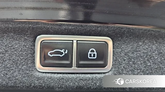 Hyundai Grandeur Hybrid (GN7) id 3372084 из Кореи 11