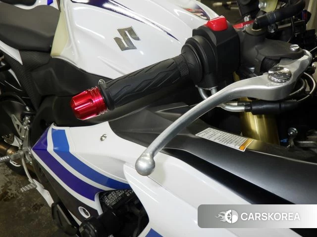 Suzuki GSX-R1000 id 3946865 из Японии 11