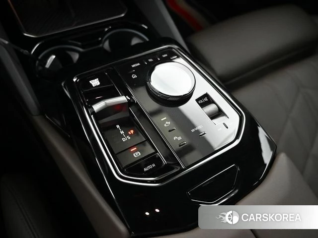 BMW 5 Series (G60) id 4607985 из Кореи 11