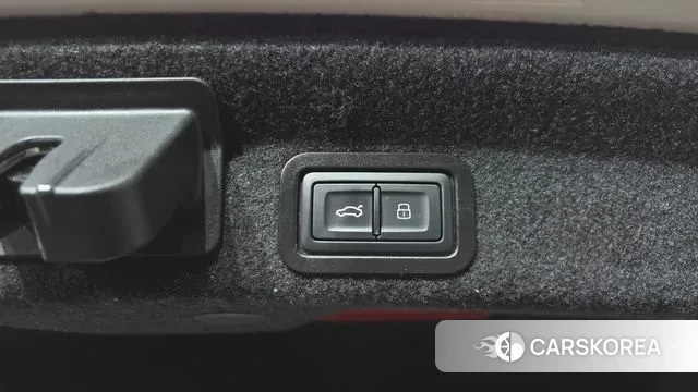 Audi A6 (C8) id 3726504 из Кореи 11