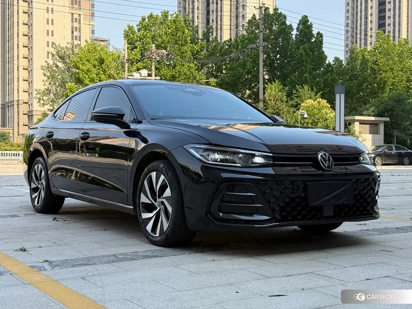 Volkswagen Passat id 4515375 из Китая 11