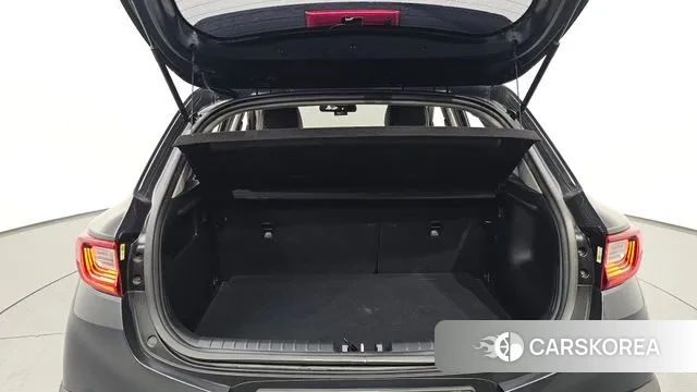 Kia Stonic id 3530286 из Кореи 11