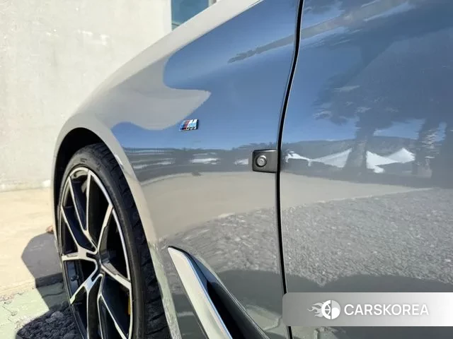 BMW 5 Series (G30) id 3474782 из Кореи 11