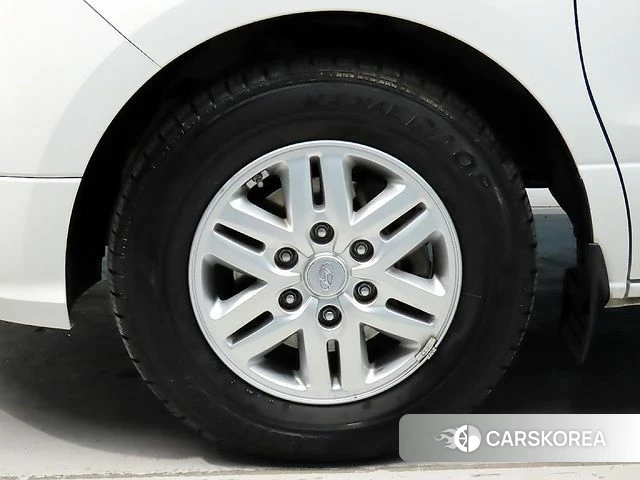 Hyundai The New Grand Starex id 3893382 из Кореи 11