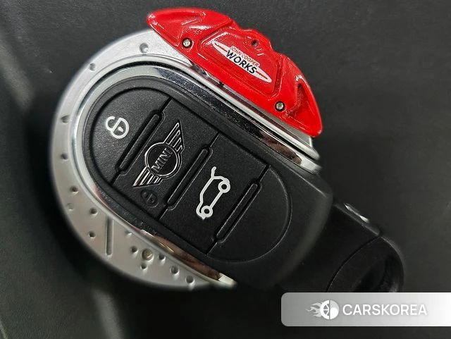 Mini Cooper S Convertible id 4322080 из Кореи 11