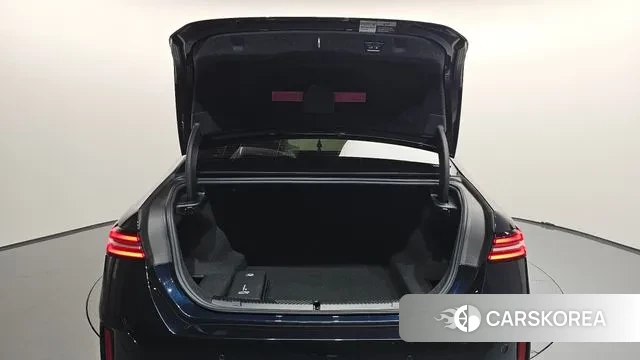 BMW 5 Series (G60) id 3353691 из Кореи 11