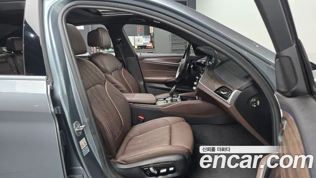 BMW 5 Series (G30) id 2525828 из Кореи 11