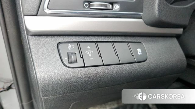 Hyundai Avante AD id 3894090 из Кореи 11