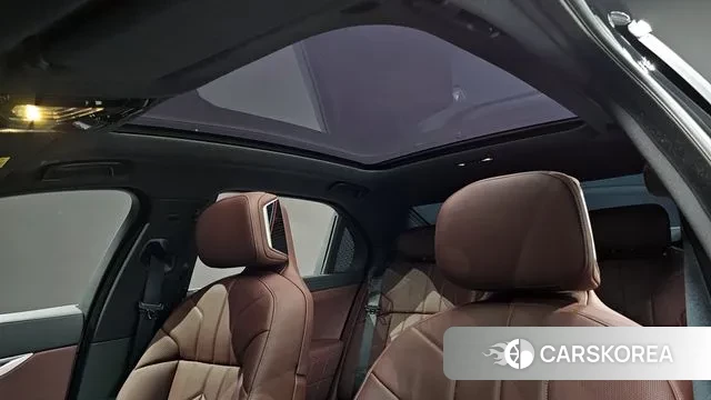 BMW 7 Series (G70) id 3341267 из Кореи 11