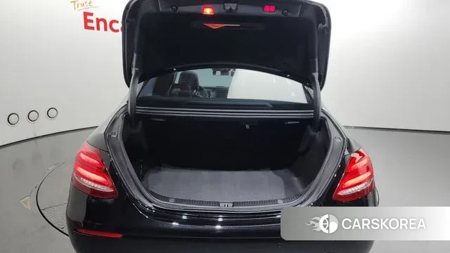 Mercedes-Benz E-Class W213 id 3198458 из Кореи 11