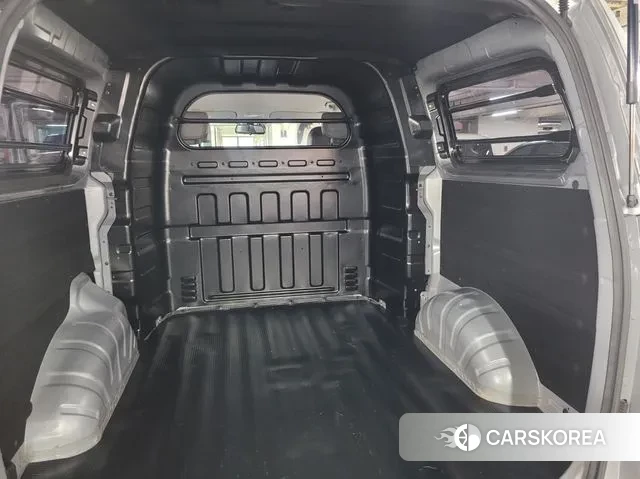 Hyundai The New Grand Starex id 3778758 из Кореи 11