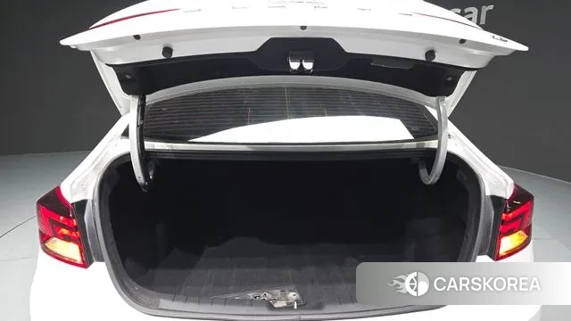 Hyundai The New Avante AD id 3728202 из Кореи 11