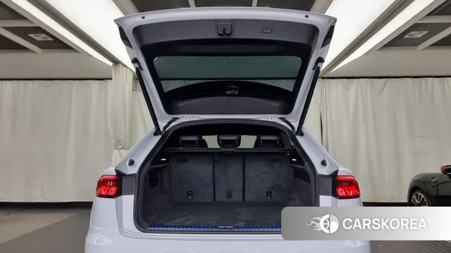 Audi Q8 (4M) id 2983984 из Кореи 11