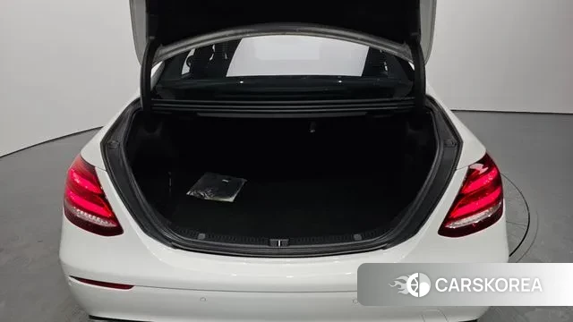 Mercedes-Benz E-Class W213 id 3166592 из Кореи 11