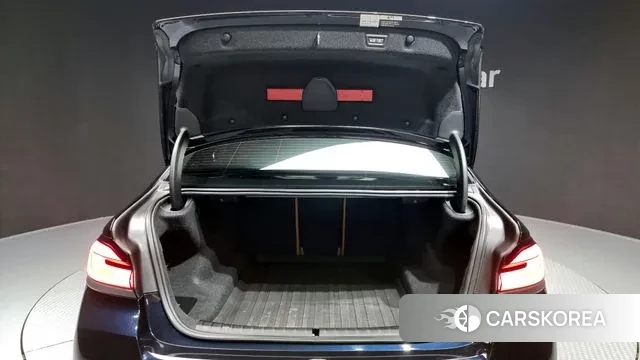 BMW 5 Series (G30) id 3394550 из Кореи 11