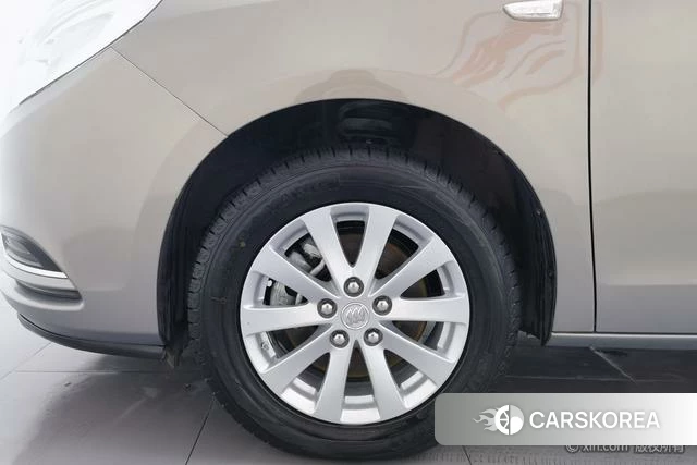Buick GL8 id 4210183 из Китая 11