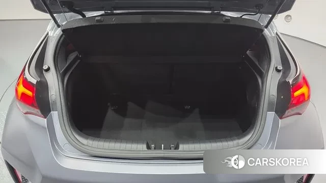 Hyundai Veloster (JS) id 3368498 из Кореи 11