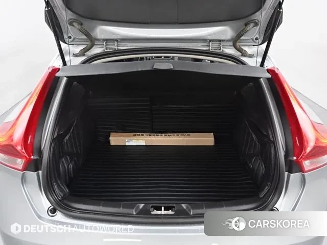 Volvo V40 id 3060881 из Кореи 11