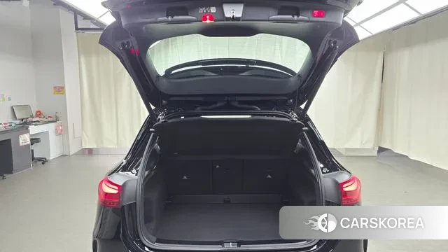 Mercedes-Benz GLA - Class H247 id 3486902 из Кореи 11