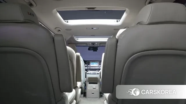 Kia All New Carnival id 3692877 из Кореи 11