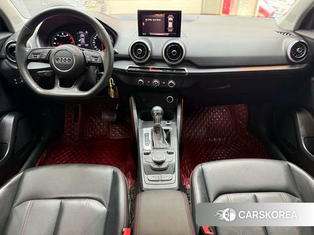 Audi Q2L id 3907879 из Китая 11