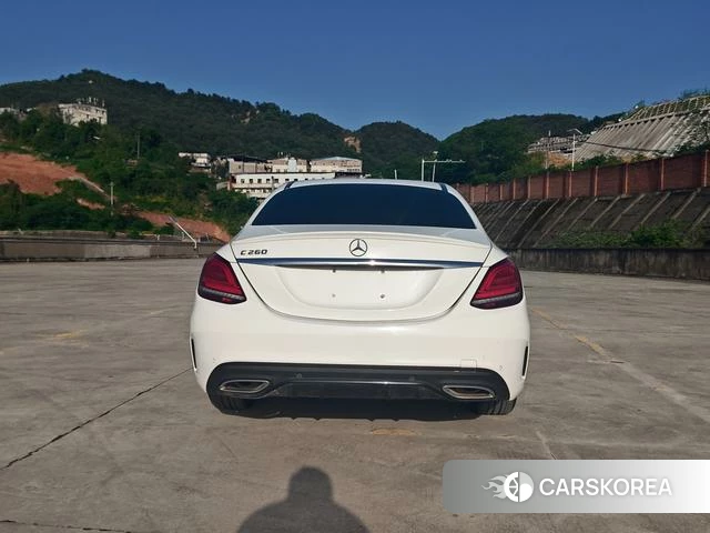 Mercedes-Benz Class C id 4213343 из Китая 11