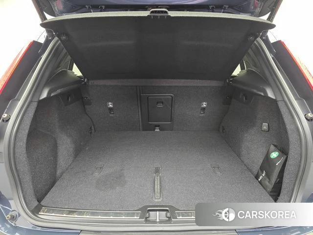 Volvo XC40 id 3866133 из Кореи 11