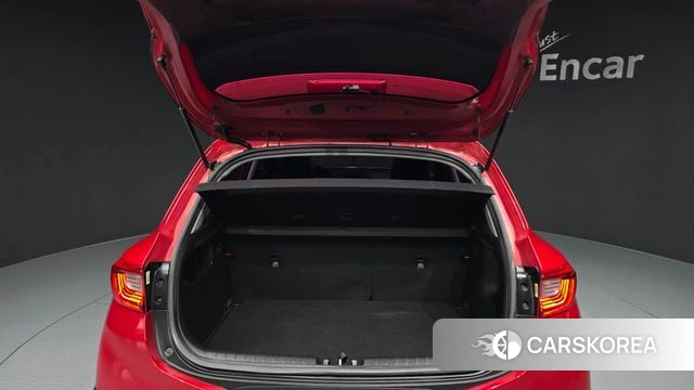 Kia Stonic id 3905492 из Кореи 11